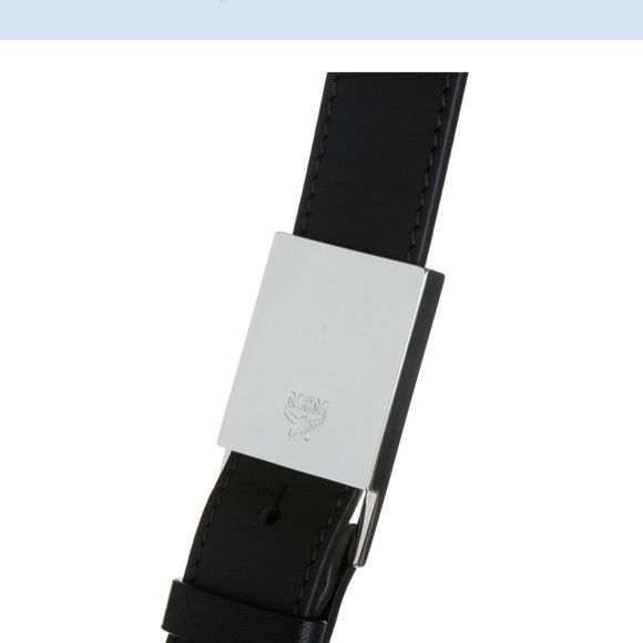 NWT Authentic MCM Hedy Hobo In Denim Blue - Picture 4 of 8